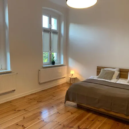 Na Skraju Rynku 110 M2 Тарновськє-Гури